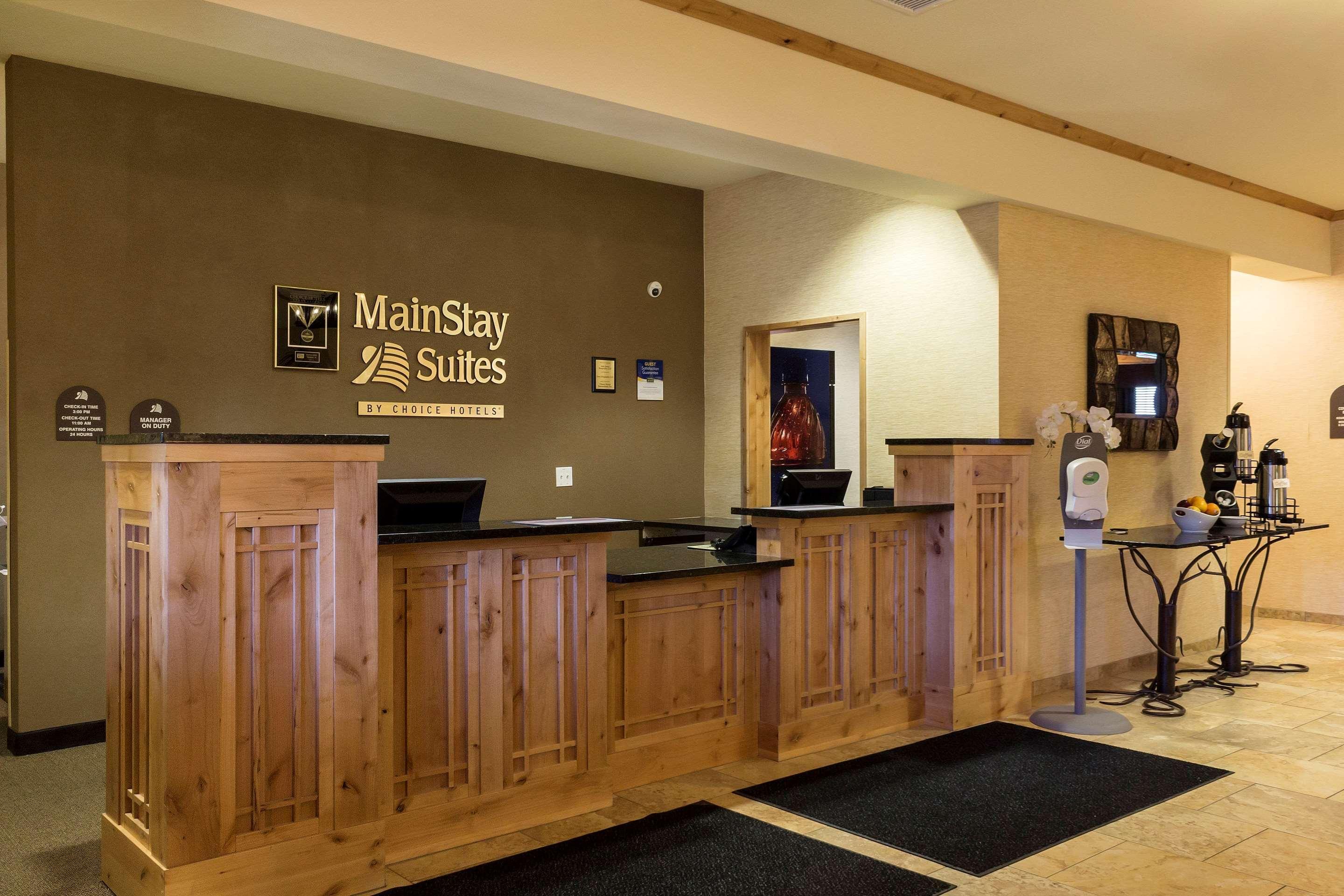 Mainstay Suites Williston Eksteriør billede